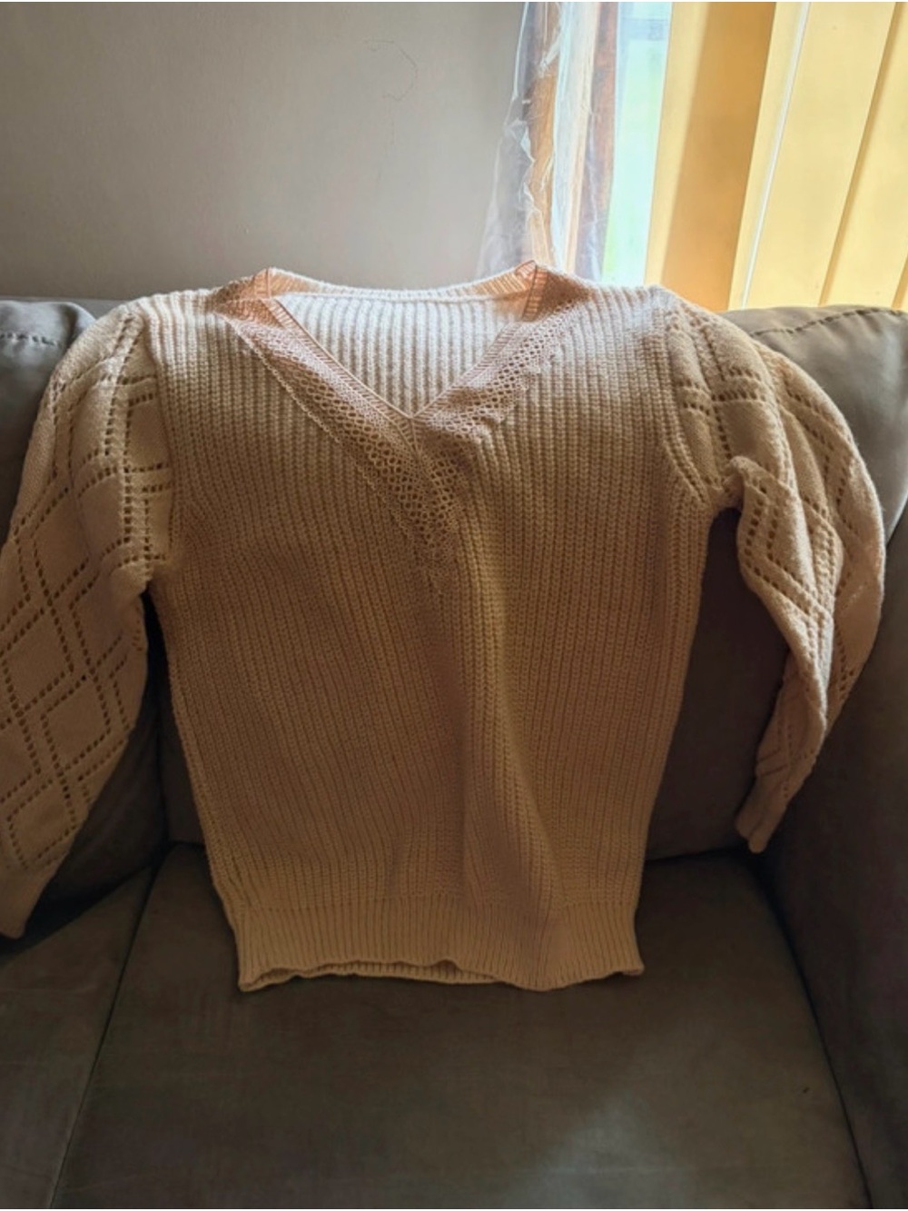 SHEIN Cream V-Neck Cable Knit Pullover